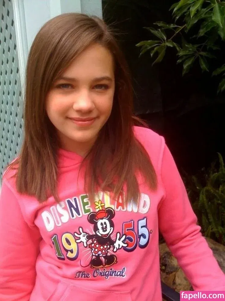 Mary März Onlyfans Photo Gallery 