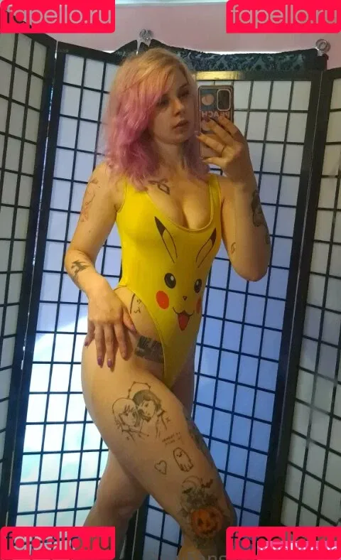Powerkruemel Onlyfans Photo Gallery 