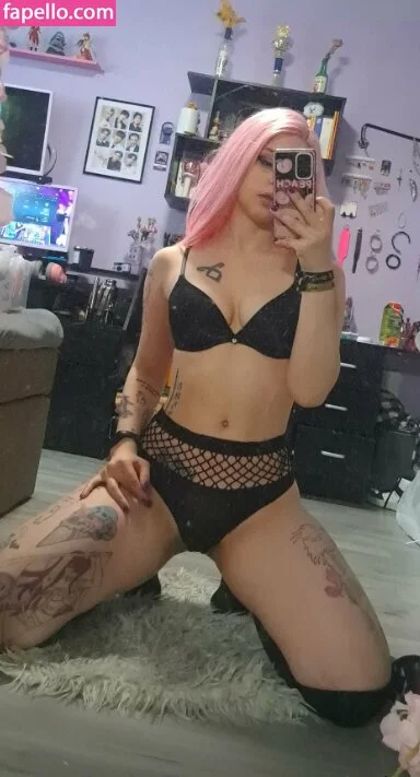 Powerkruemel Onlyfans Photo Gallery 