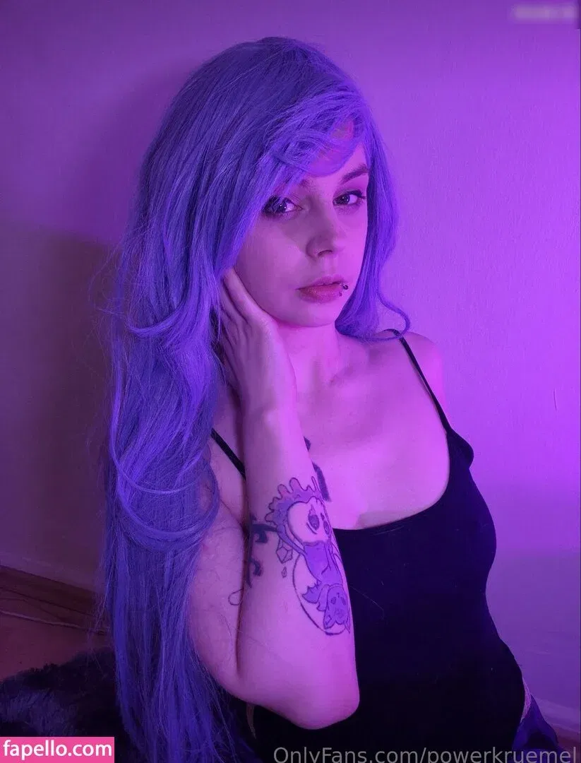 Powerkruemel Onlyfans Photo Gallery 