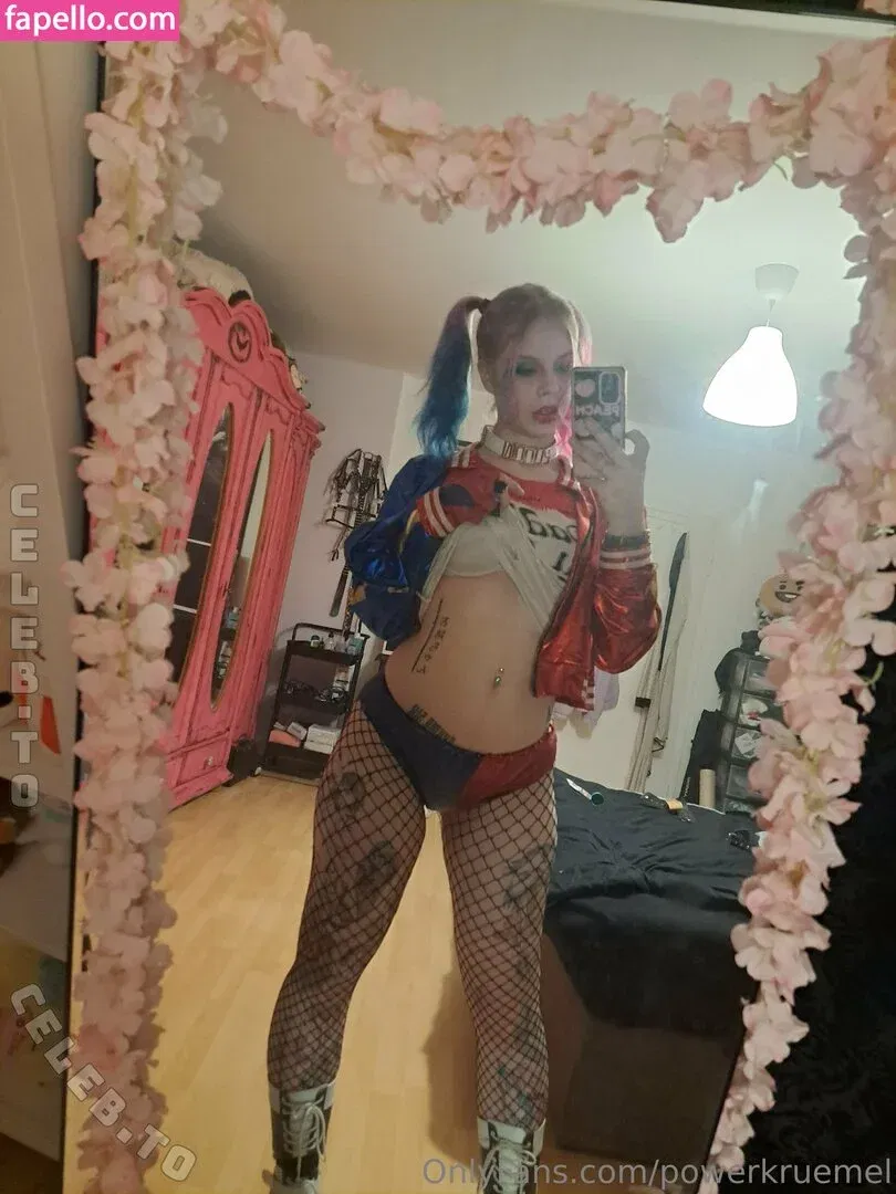 Powerkruemel Onlyfans Photo Gallery 