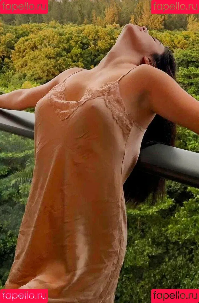 Leticia Dirks Onlyfans Photo Gallery 