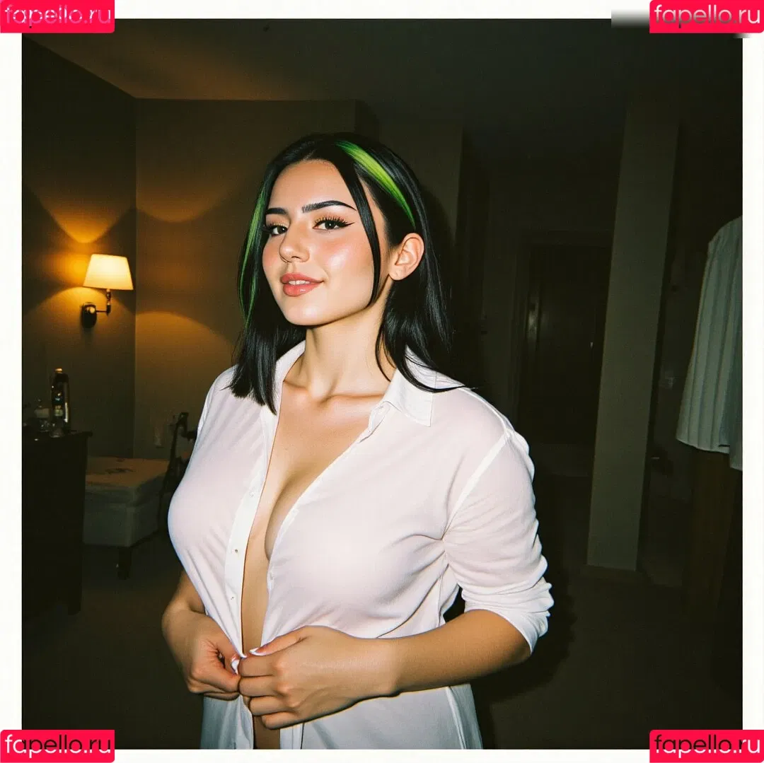 Dilara - dilaraa.s - Di1araa.s - Fake Thread Onlyfans Photo Gallery 