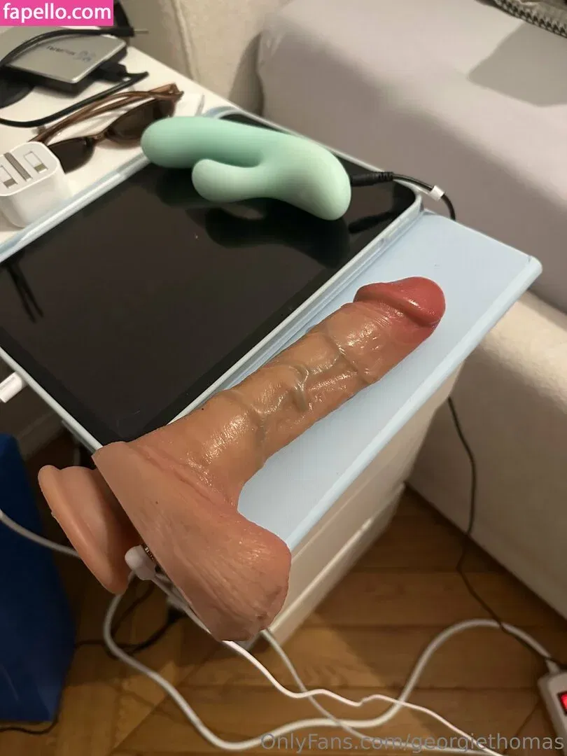 georgiethomas Onlyfans Photo Gallery 