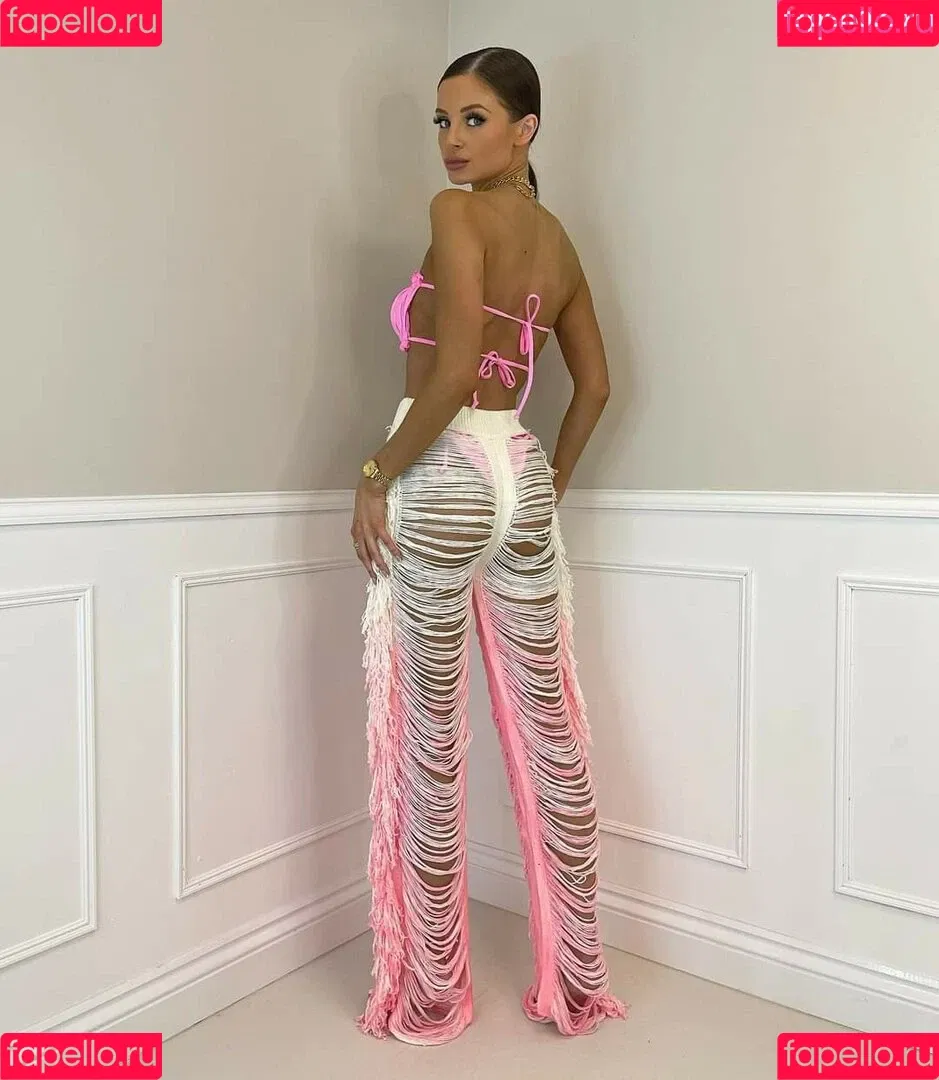 Briony Gorton Onlyfans Photo Gallery 