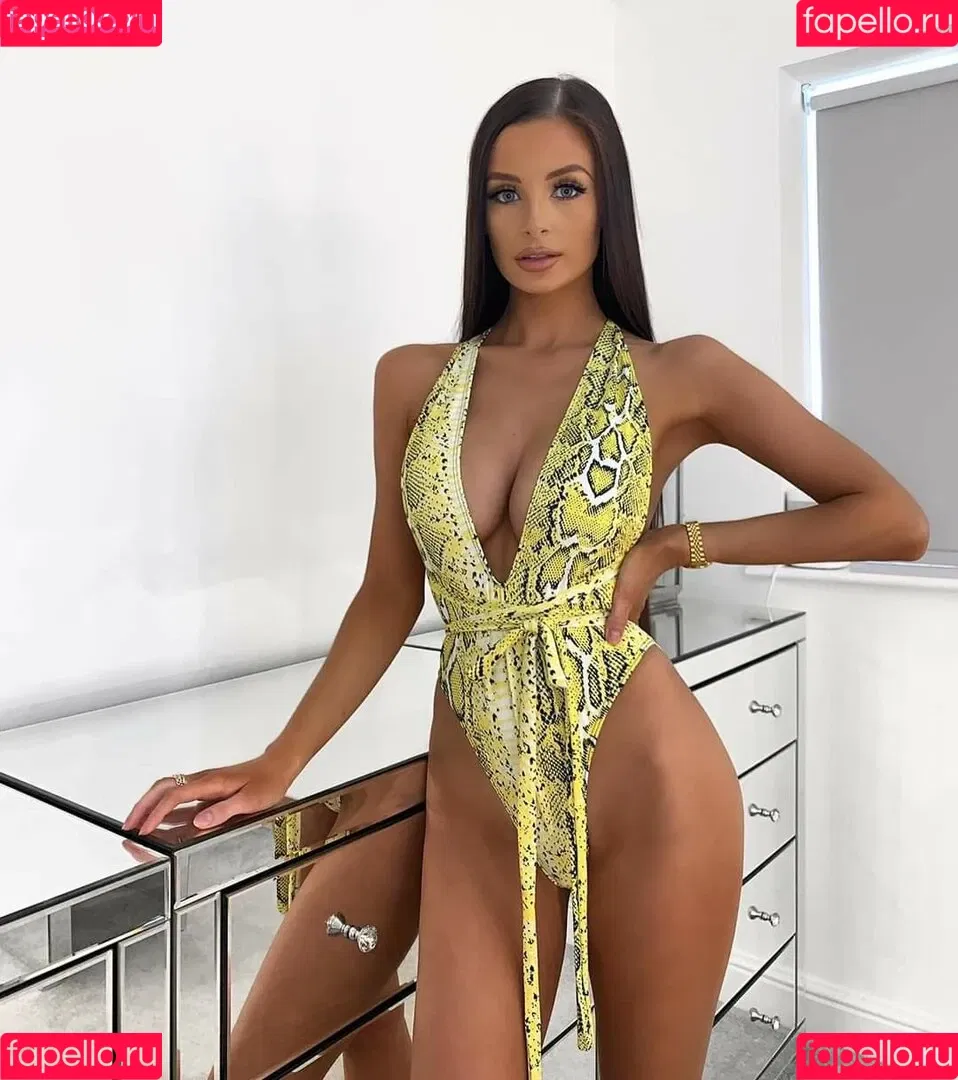 Briony Gorton Onlyfans Photo Gallery 