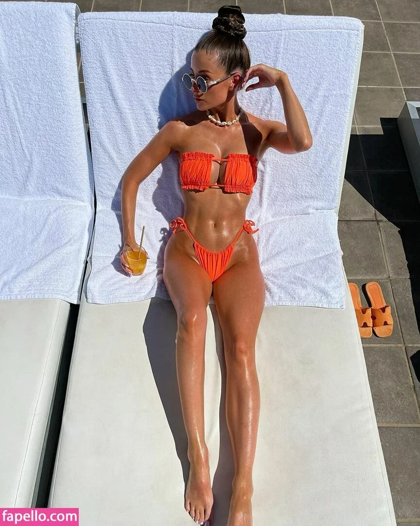 Briony Gorton Onlyfans Photo Gallery 