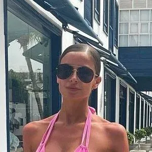 Briony Gorton Onlyfans Photo Gallery 