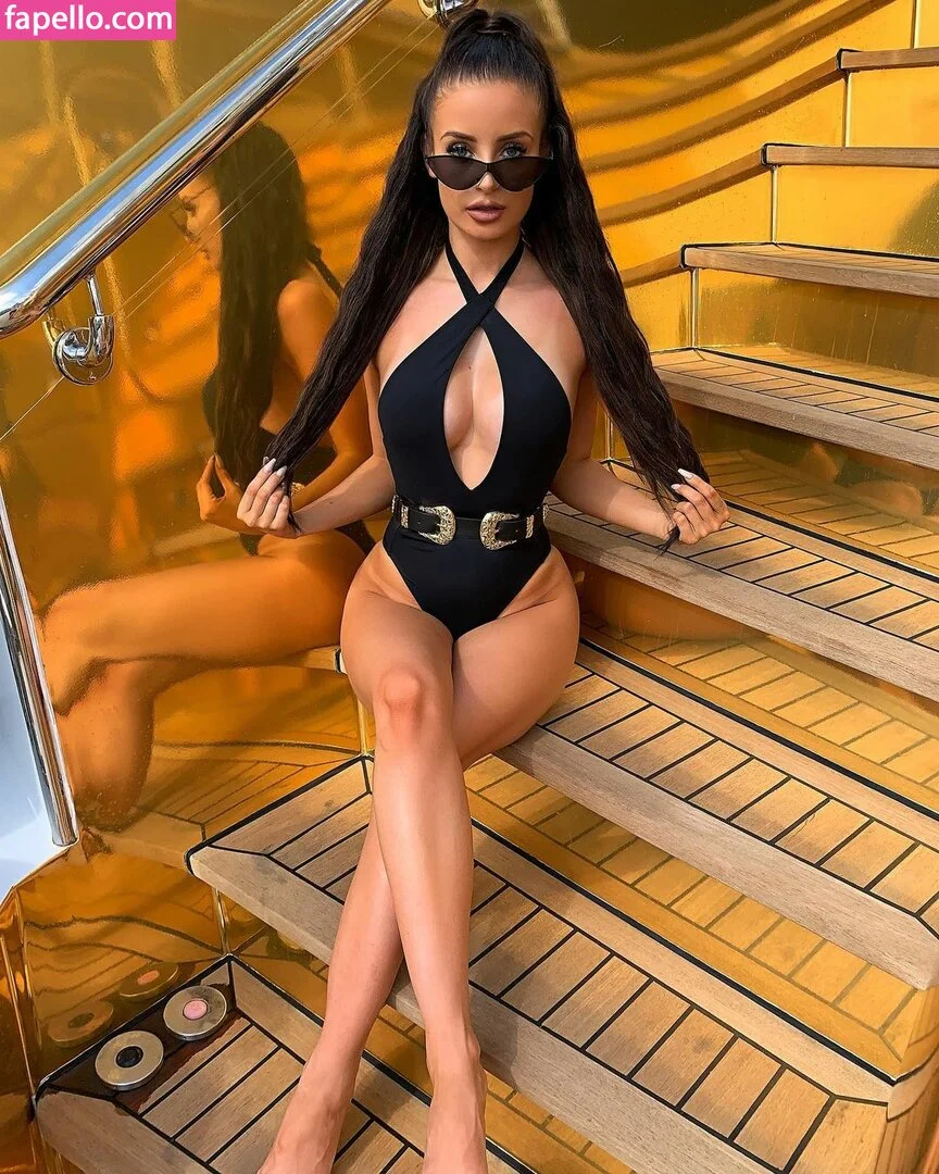 Briony Gorton Onlyfans Photo Gallery 