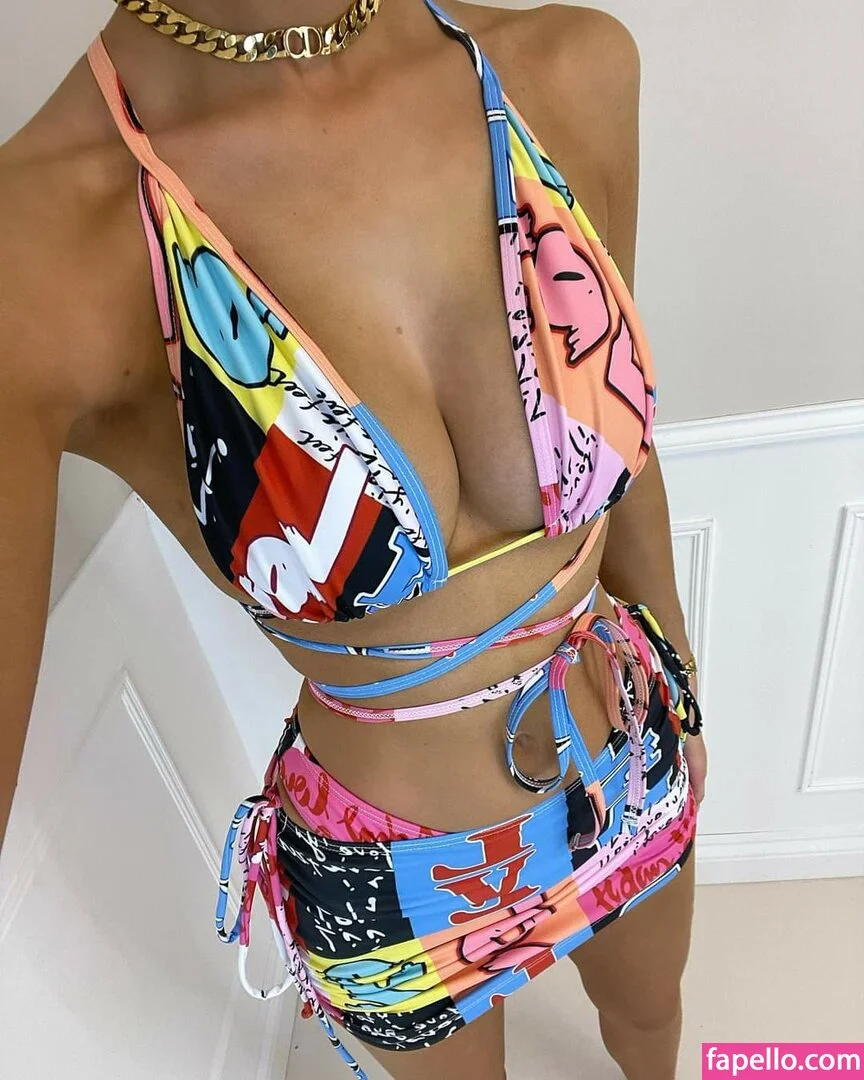 Briony Gorton Onlyfans Photo Gallery 