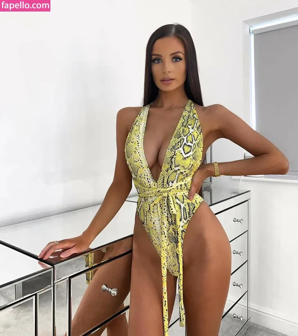 Briony Gorton Onlyfans Photo Gallery 