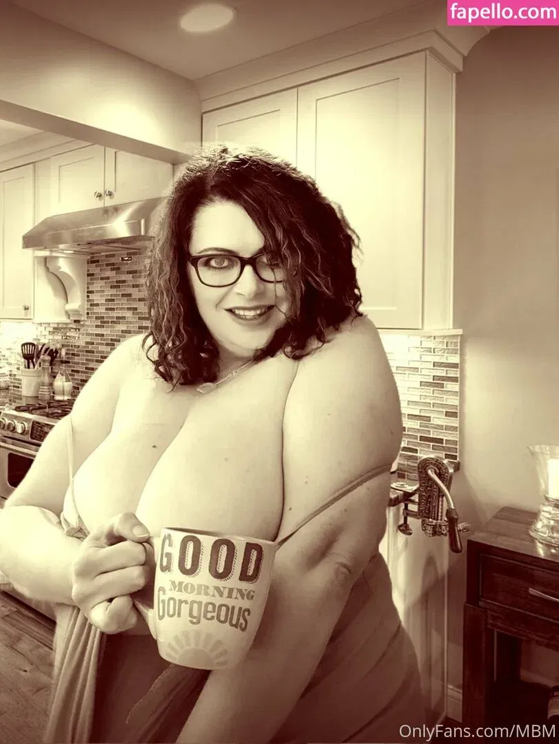 maturebustymom Onlyfans Photo Gallery 