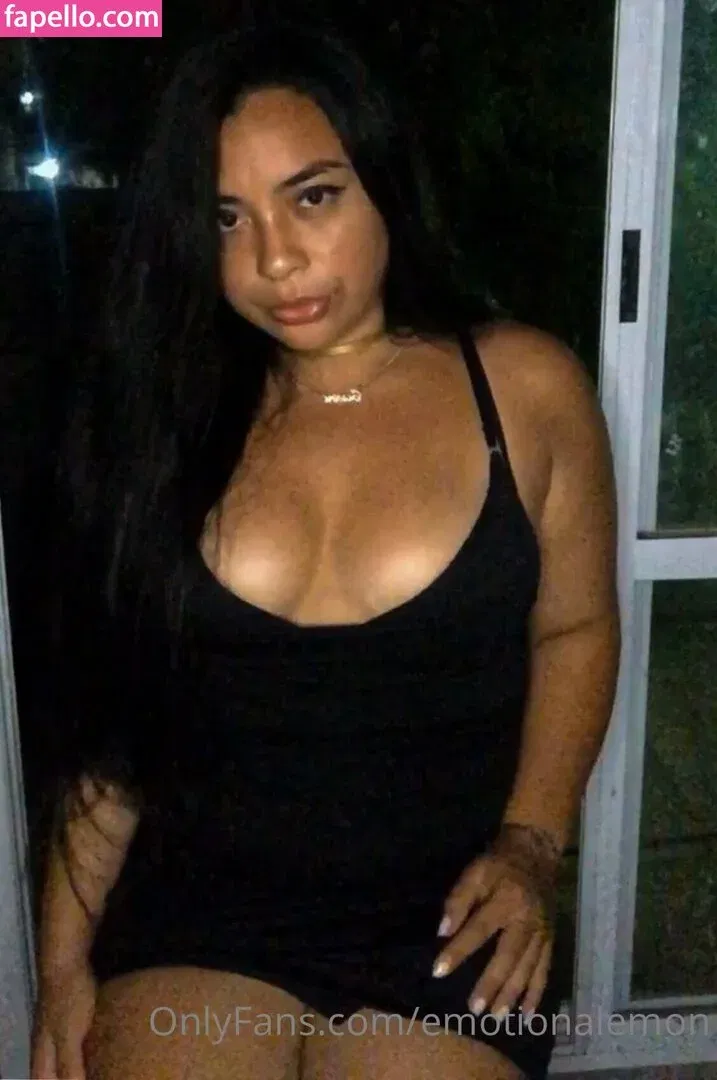 emotionalemon Onlyfans Photo Gallery 