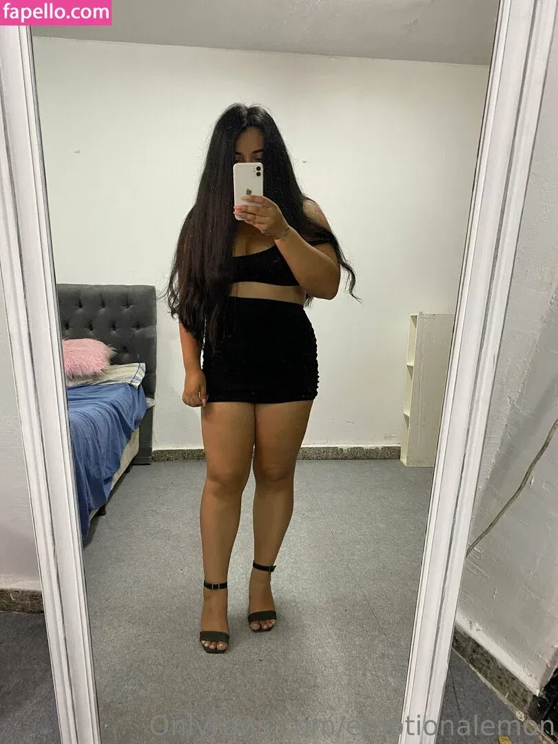 emotionalemon Onlyfans Photo Gallery 