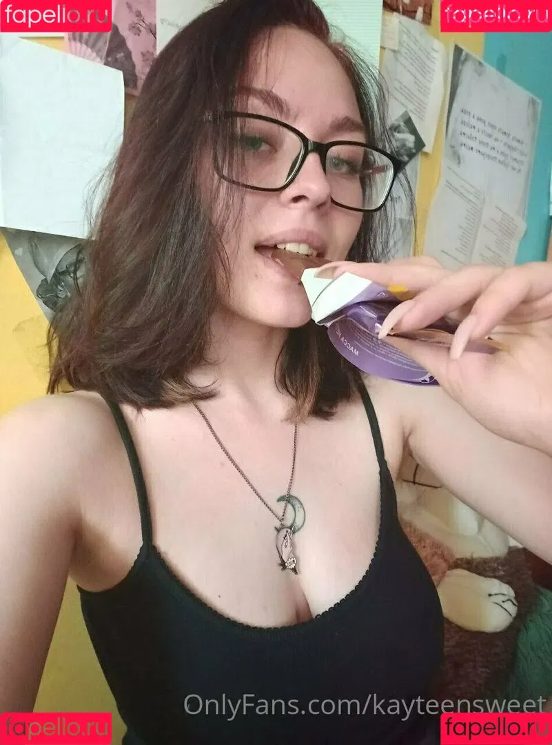 kayteensweet Onlyfans Photo Gallery 