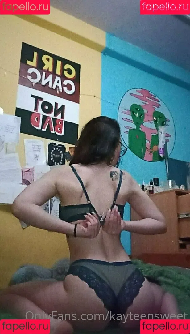 kayteensweet Onlyfans Photo Gallery 