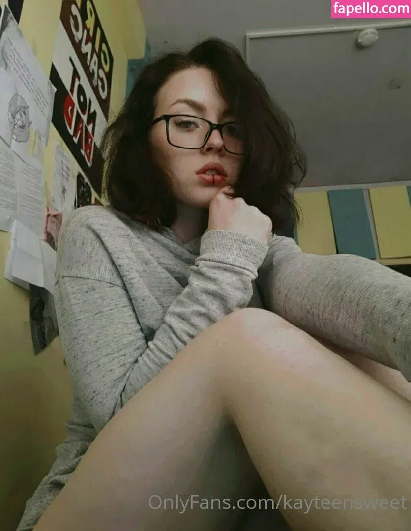 kayteensweet Onlyfans Photo Gallery 