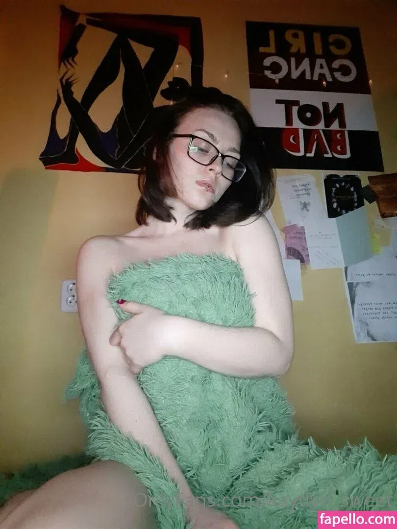 kayteensweet Onlyfans Photo Gallery 