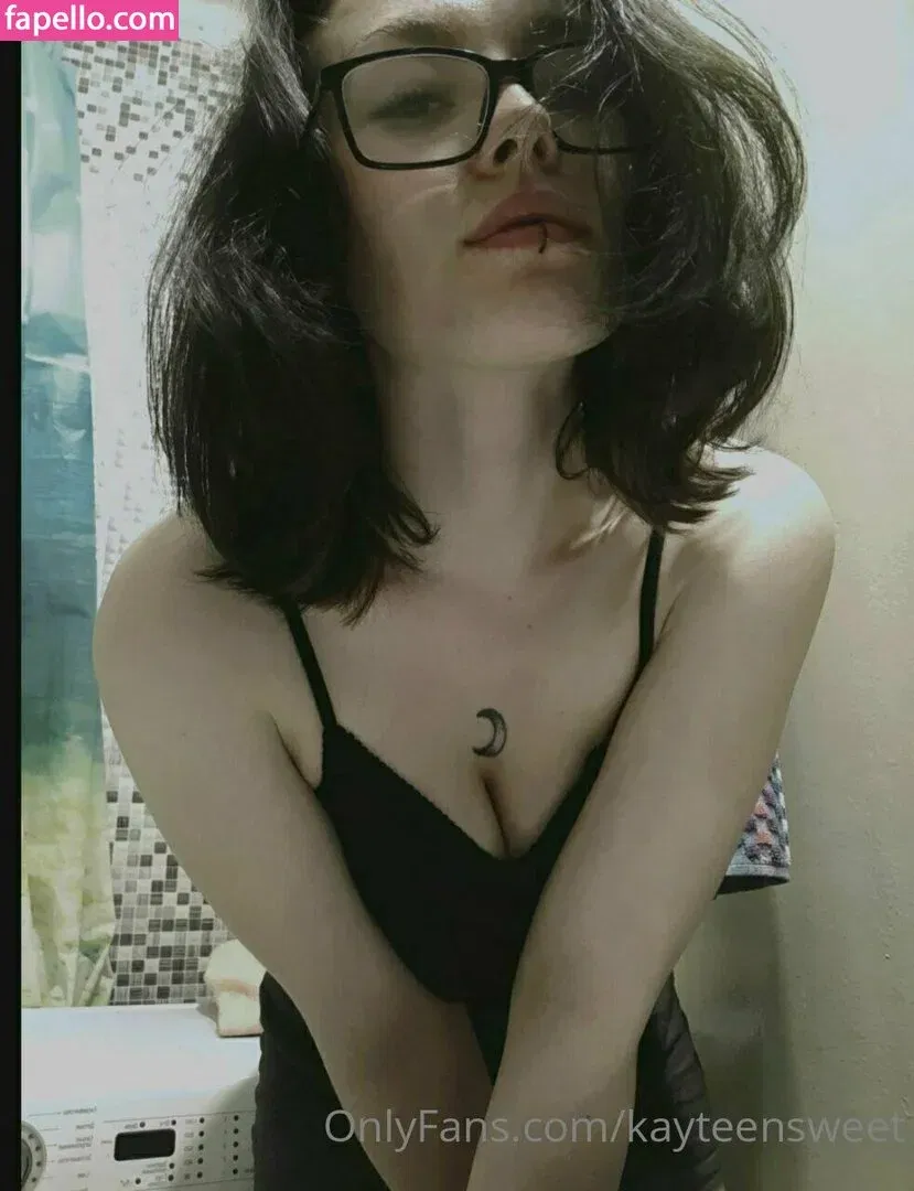 kayteensweet Onlyfans Photo Gallery 