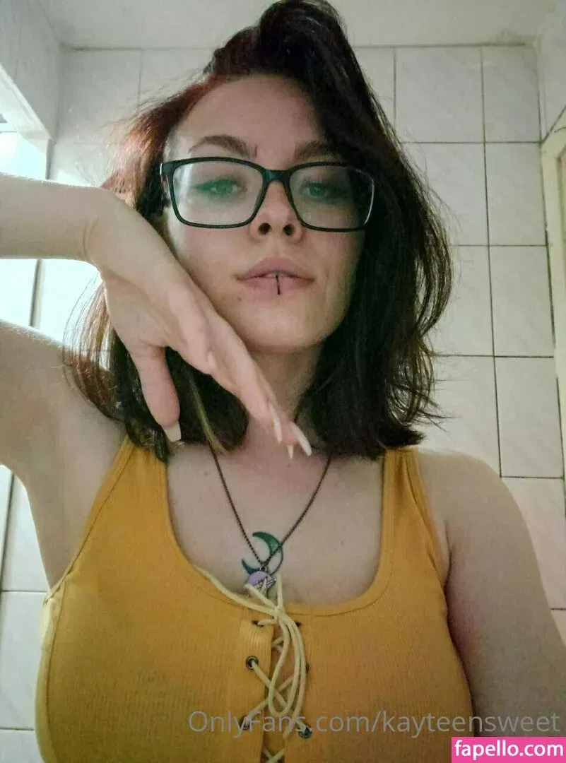 kayteensweet Onlyfans Photo Gallery 