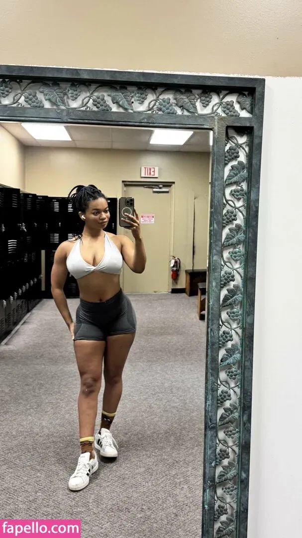 Itzmelanin Onlyfans Photo Gallery 