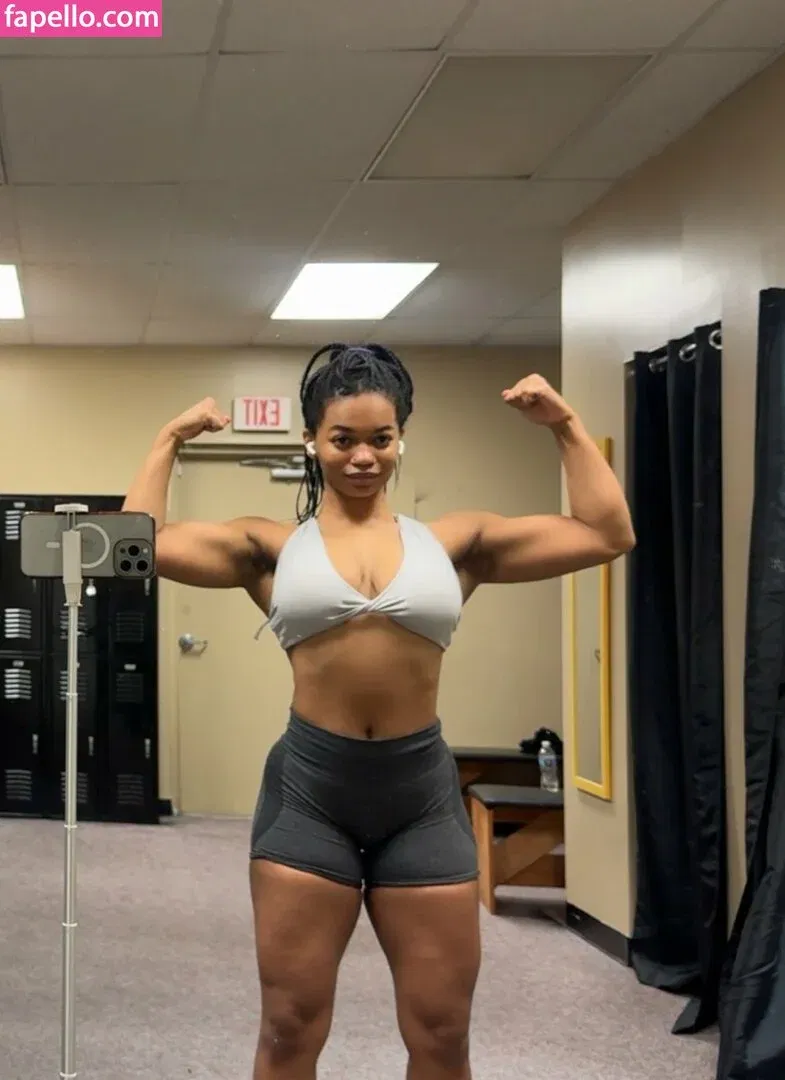 Itzmelanin Onlyfans Photo Gallery 