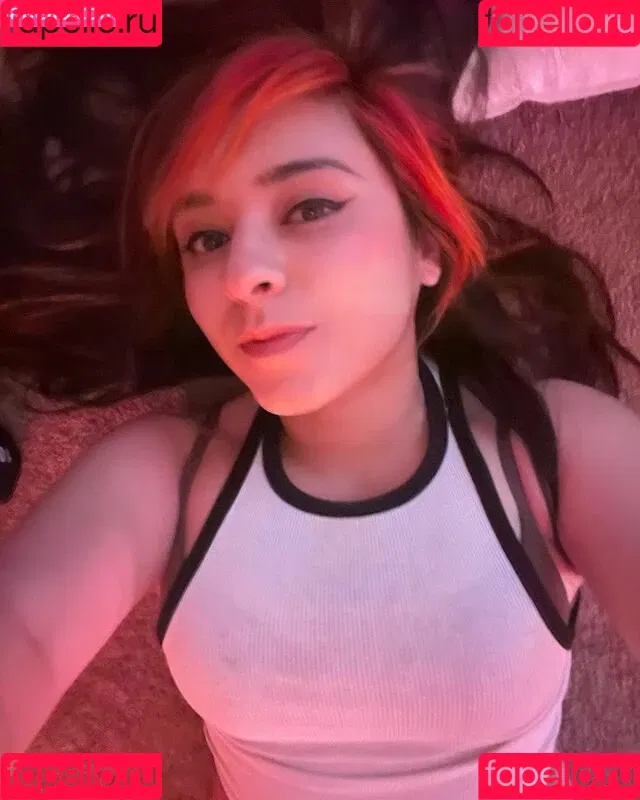 Yellowspoongirl Onlyfans Photo Gallery 
