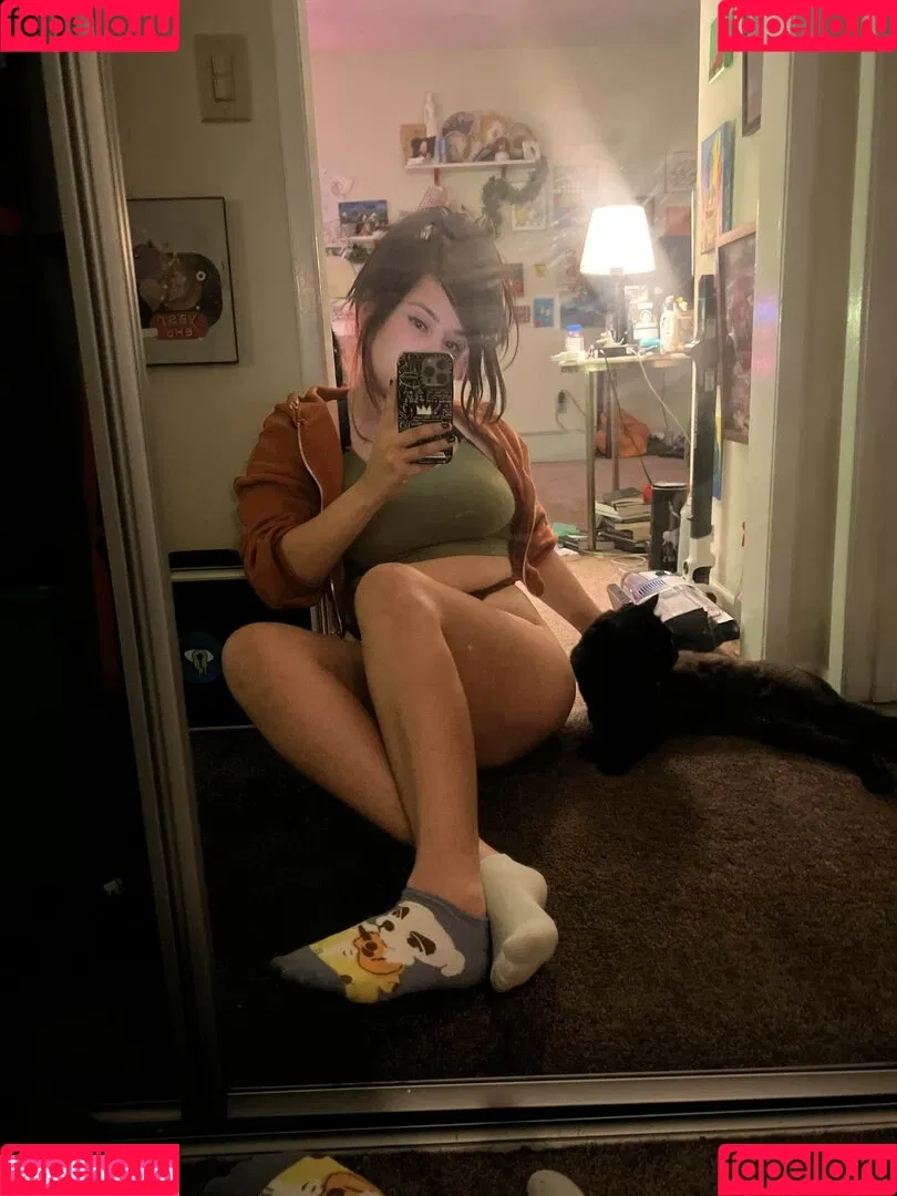 Yellowspoongirl Onlyfans Photo Gallery 