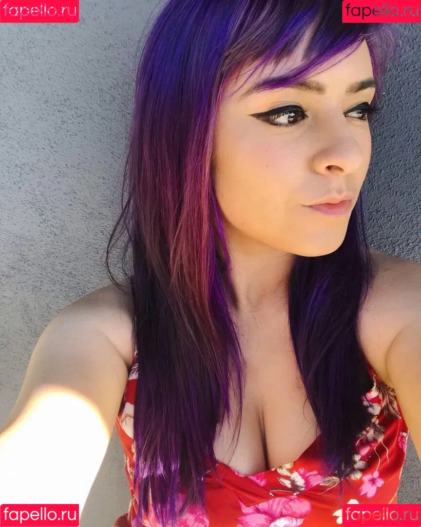 Yellowspoongirl Onlyfans Photo Gallery 