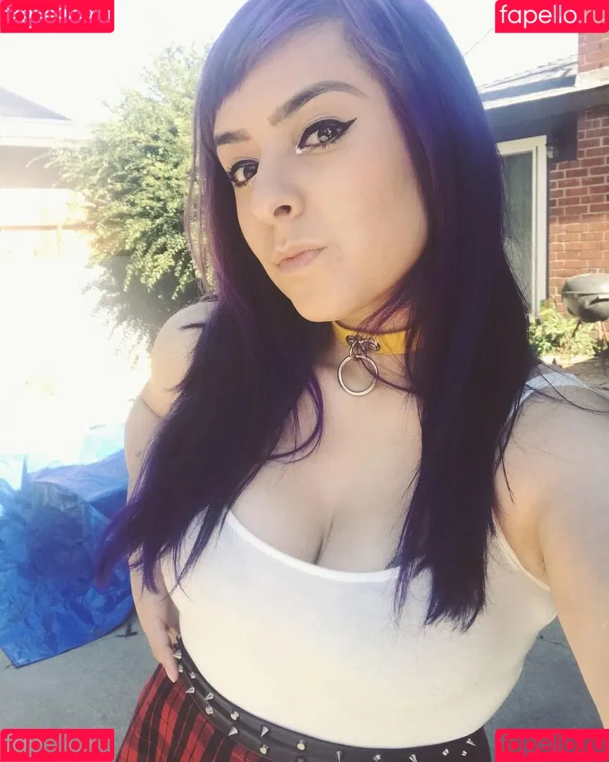 Yellowspoongirl Onlyfans Photo Gallery 