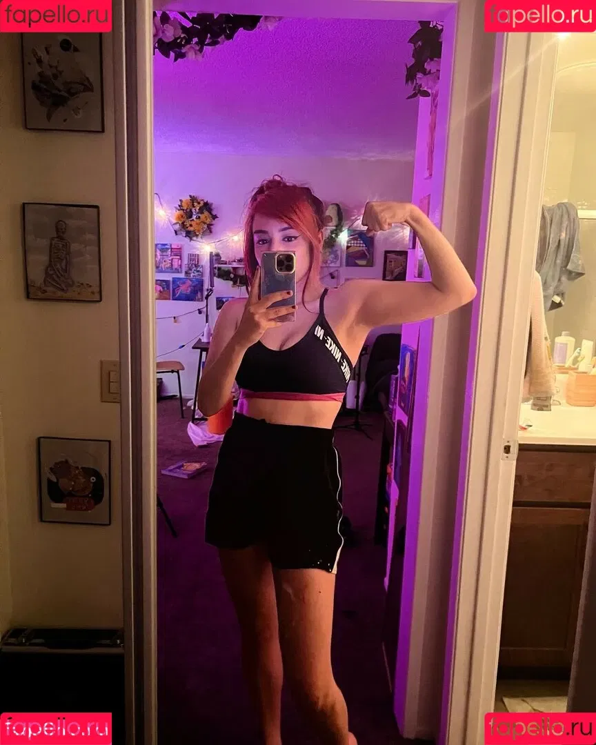 Yellowspoongirl Onlyfans Photo Gallery 