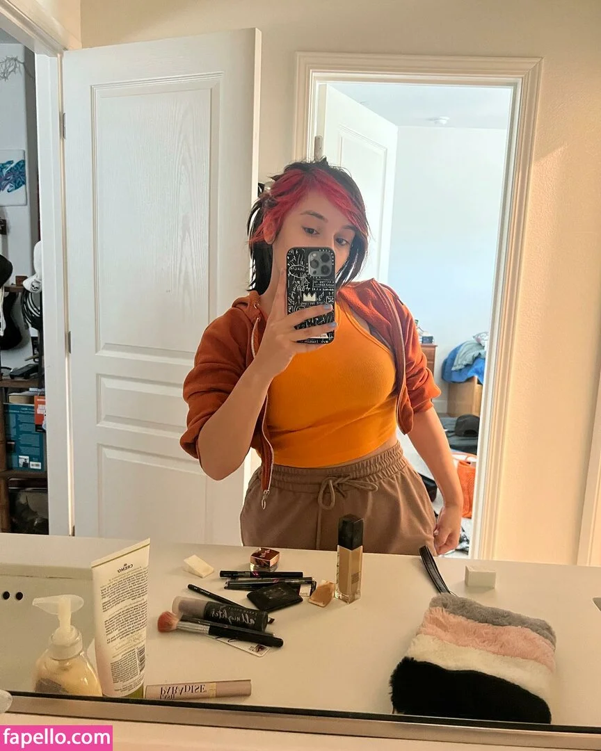 Yellowspoongirl Onlyfans Photo Gallery 