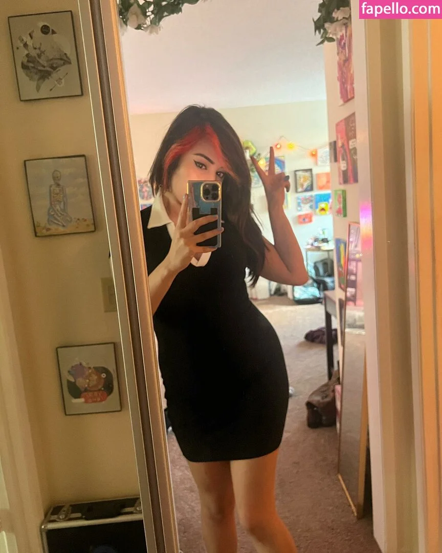 Yellowspoongirl Onlyfans Photo Gallery 