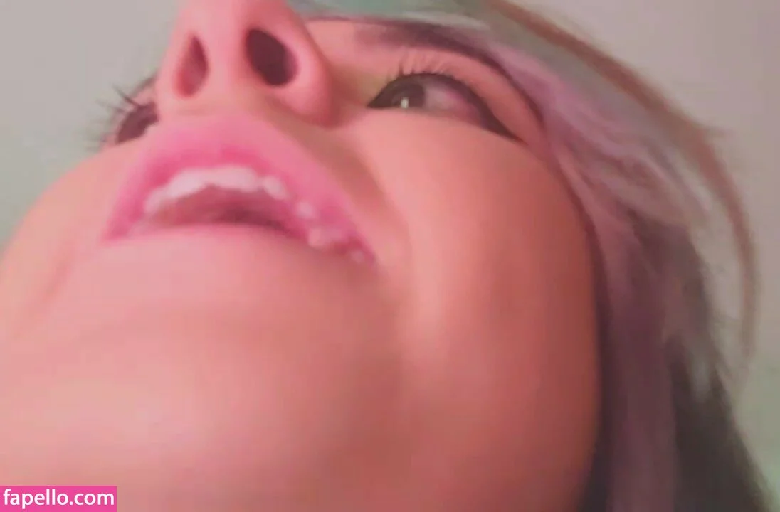 Yellowspoongirl Onlyfans Photo Gallery 