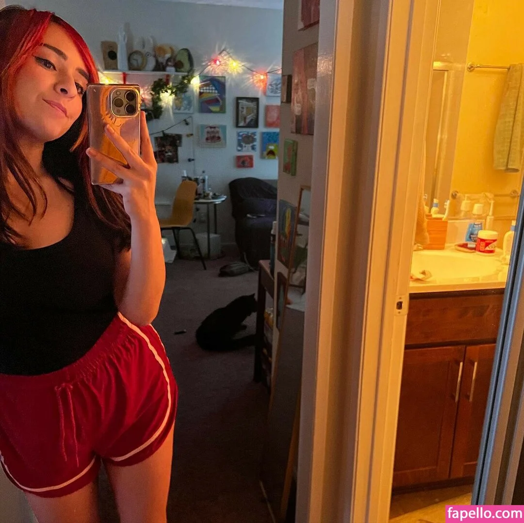 Yellowspoongirl Onlyfans Photo Gallery 