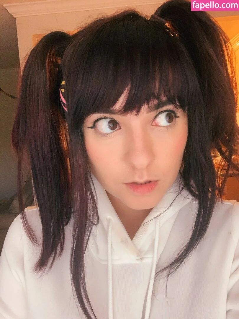 Yellowspoongirl Onlyfans Photo Gallery 