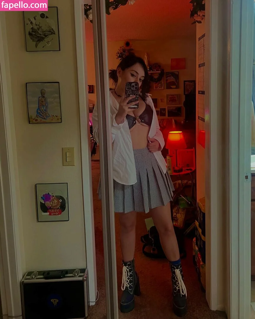 Yellowspoongirl Onlyfans Photo Gallery 