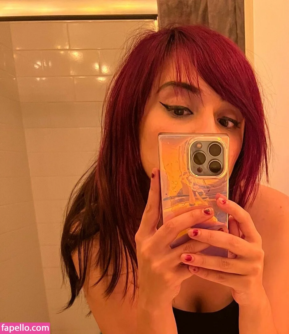 Yellowspoongirl Onlyfans Photo Gallery 