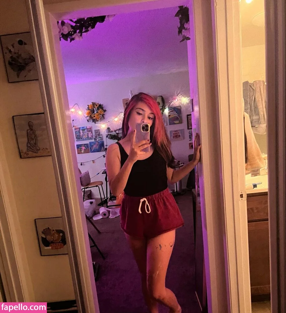 Yellowspoongirl Onlyfans Photo Gallery 