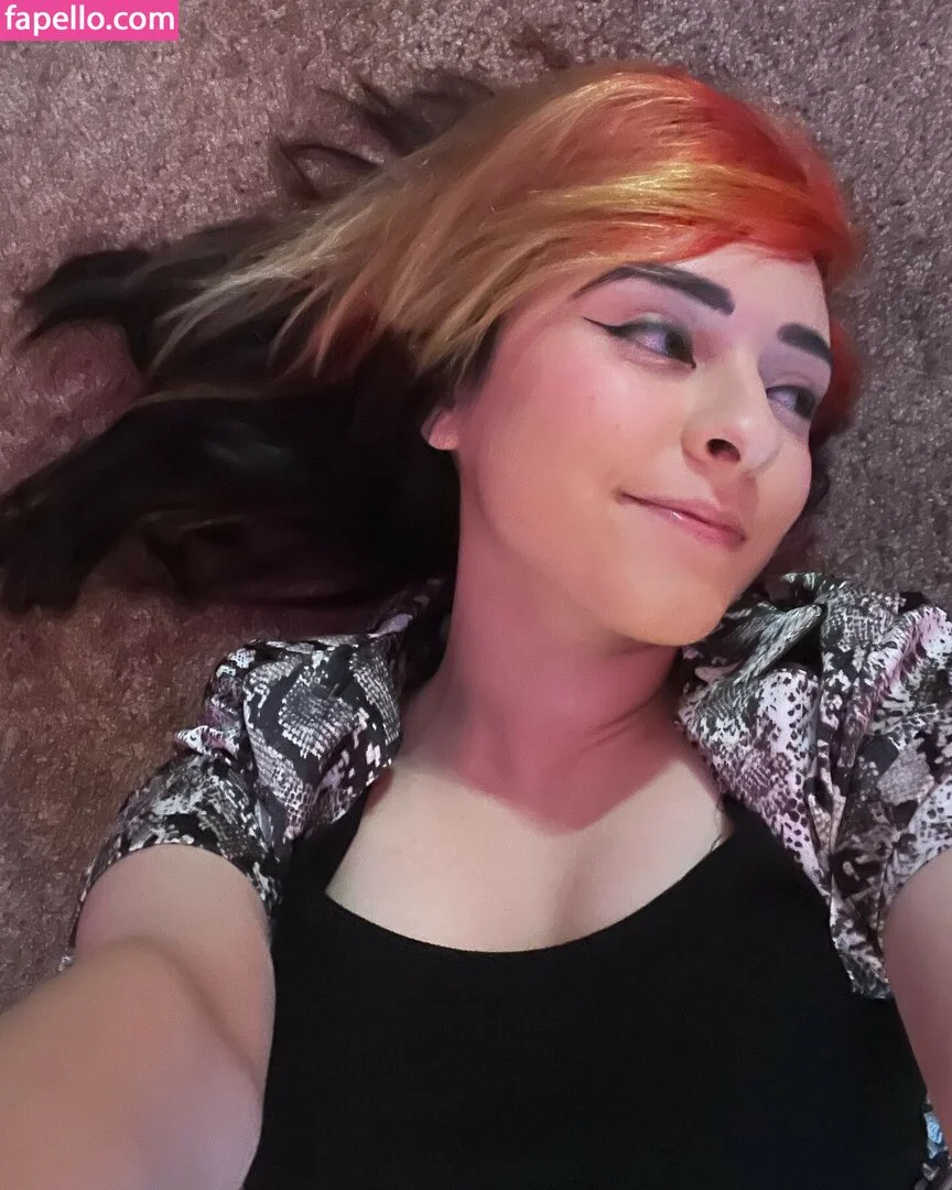 Yellowspoongirl Onlyfans Photo Gallery 