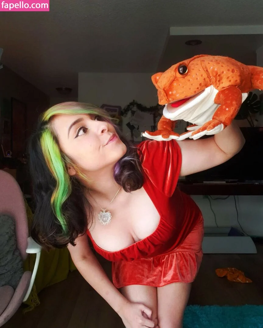 Yellowspoongirl Onlyfans Photo Gallery 