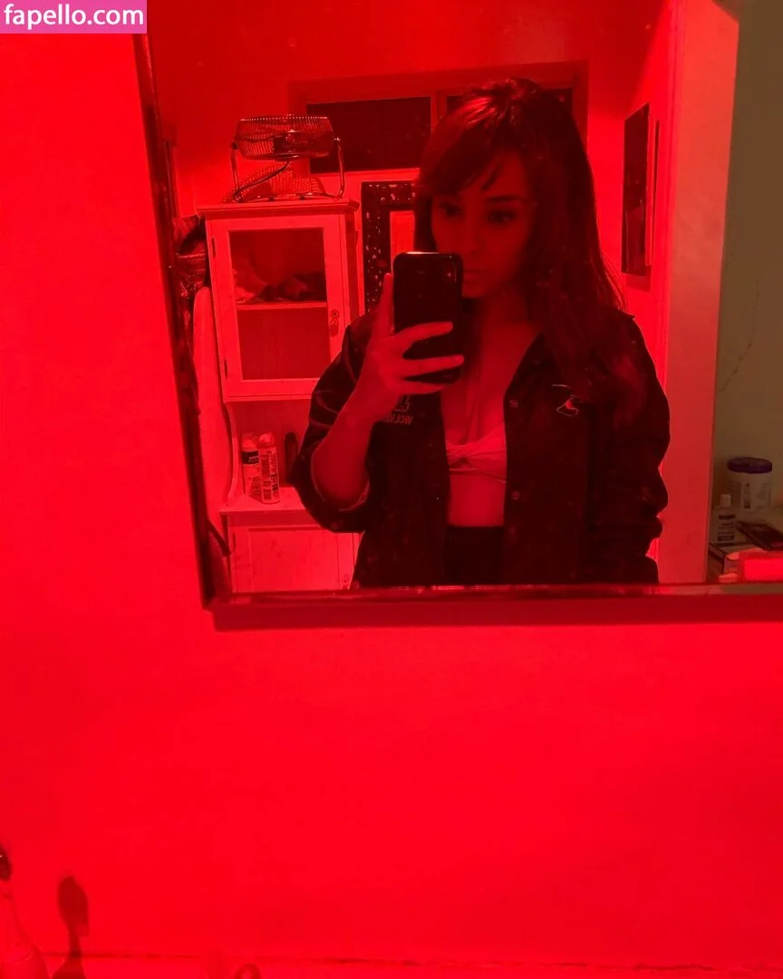 Yellowspoongirl Onlyfans Photo Gallery 