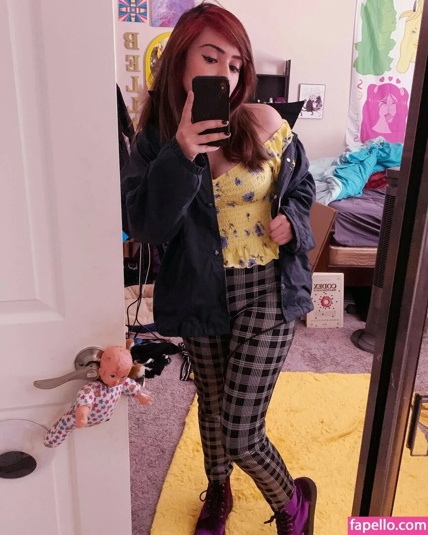 Yellowspoongirl Onlyfans Photo Gallery 