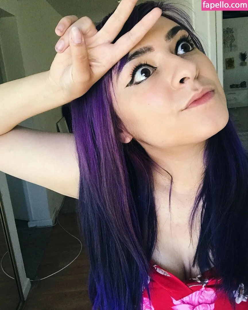 Yellowspoongirl Onlyfans Photo Gallery 