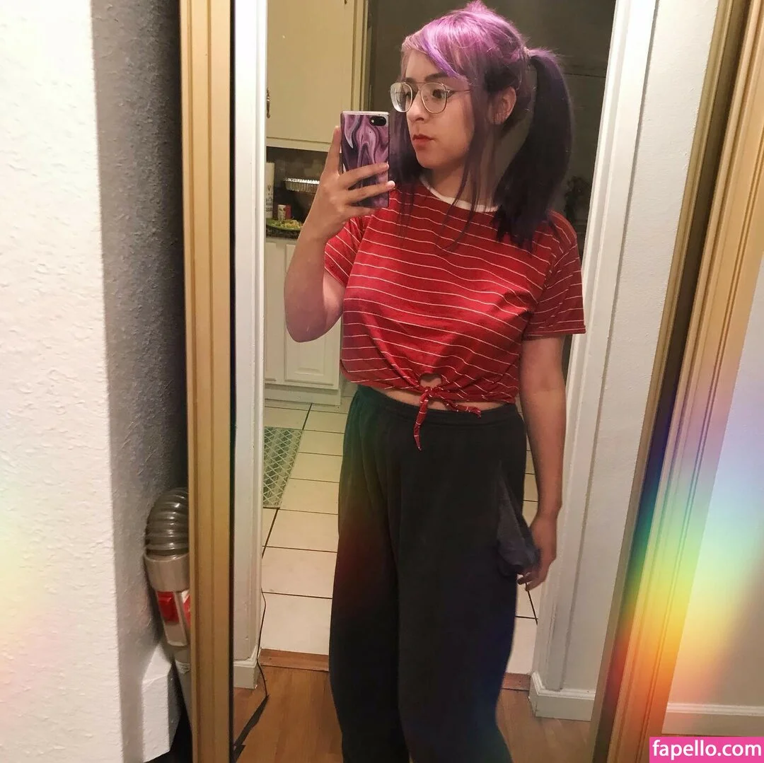 Yellowspoongirl Onlyfans Photo Gallery 