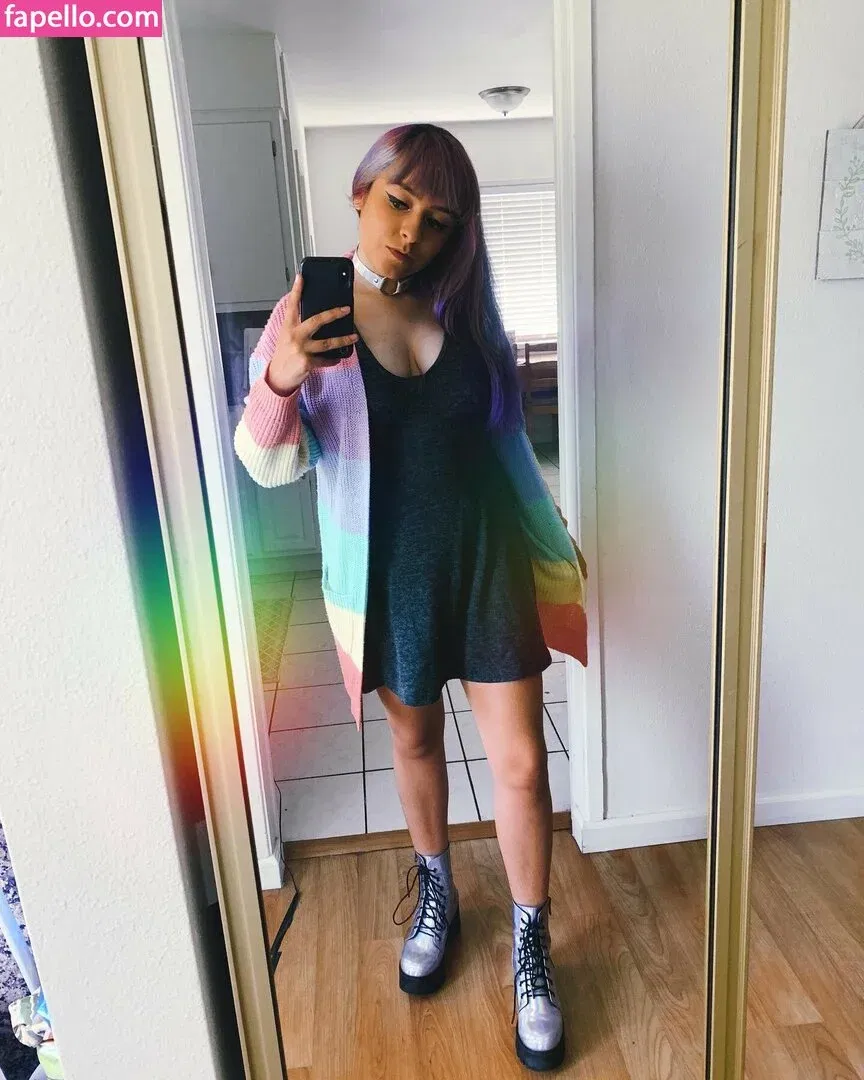 Yellowspoongirl Onlyfans Photo Gallery 