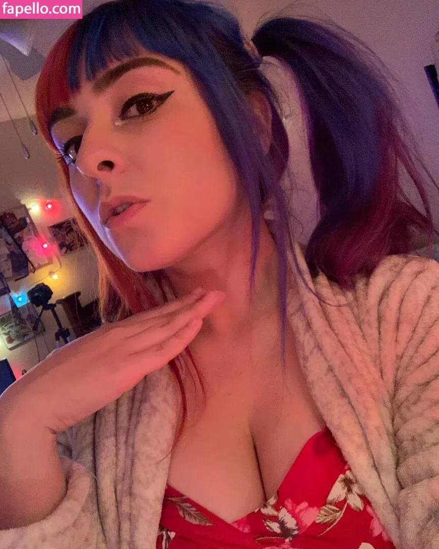 Yellowspoongirl Onlyfans Photo Gallery 