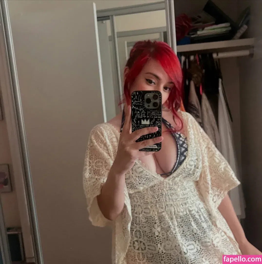 Yellowspoongirl Onlyfans Photo Gallery 