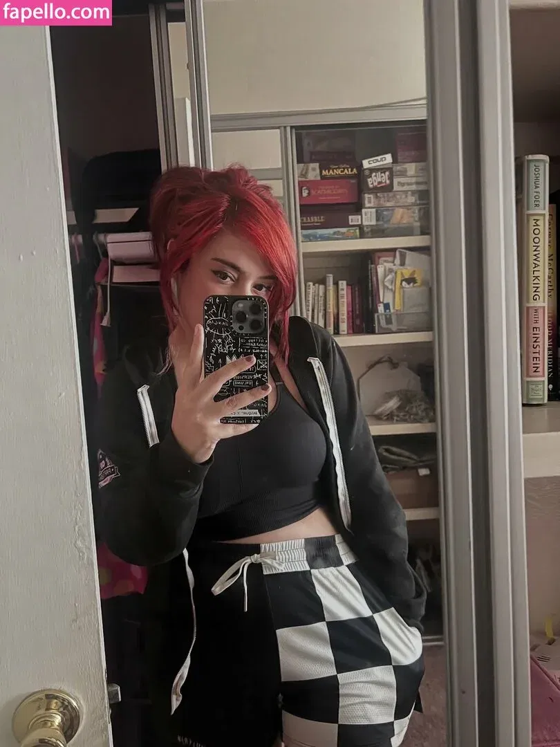 Yellowspoongirl Onlyfans Photo Gallery 