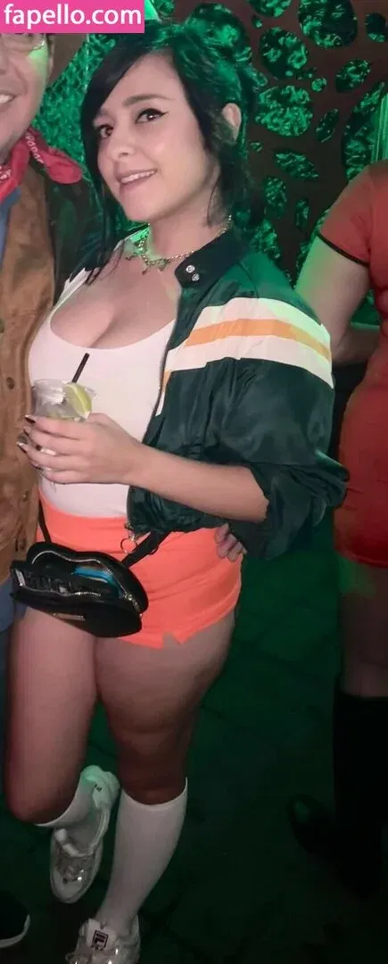 Yellowspoongirl Onlyfans Photo Gallery 